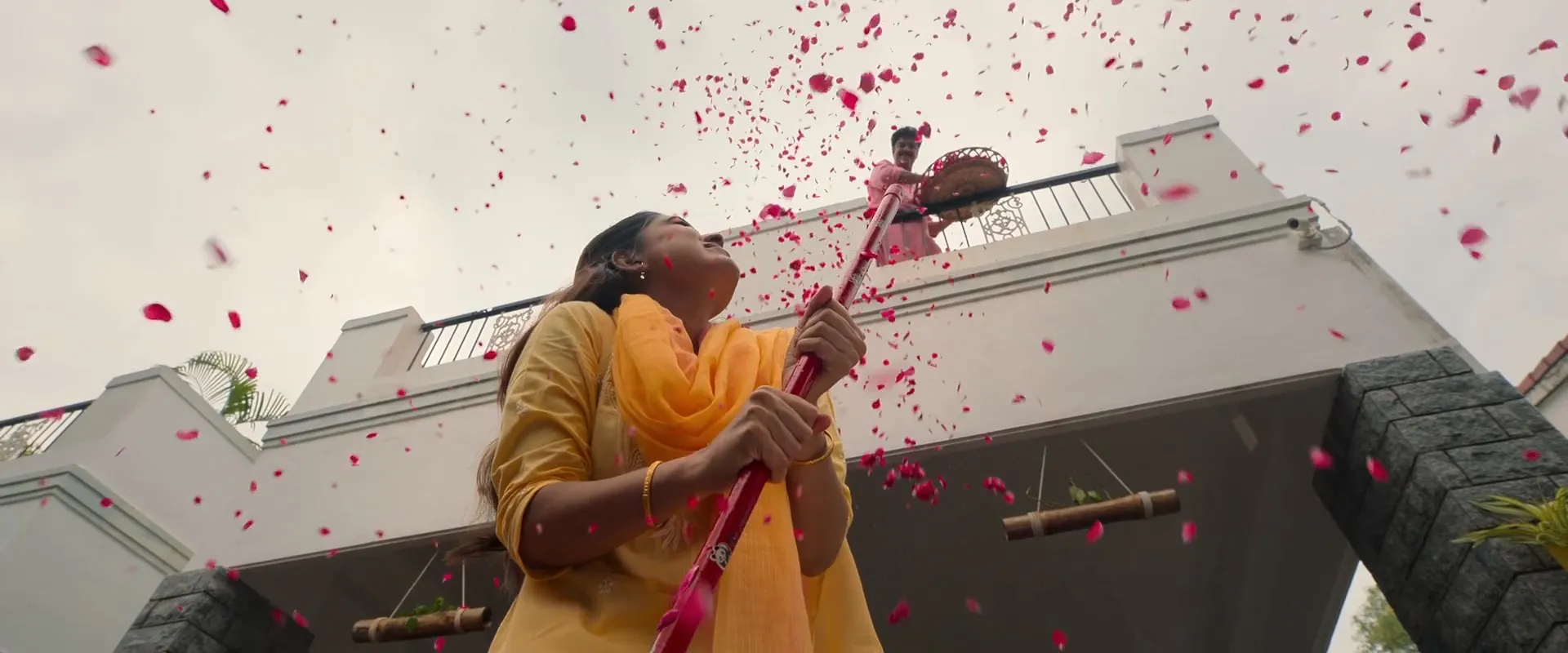 Gangers 2025 Hindi Dual Audio WEB-DL 720p - 480p - 1080p Screenshot