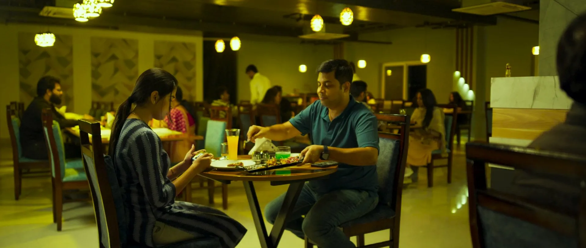 Legally Veer 2024 Hindi Dual Audio WEB-DL 720p - 480p - 1080p Screenshot