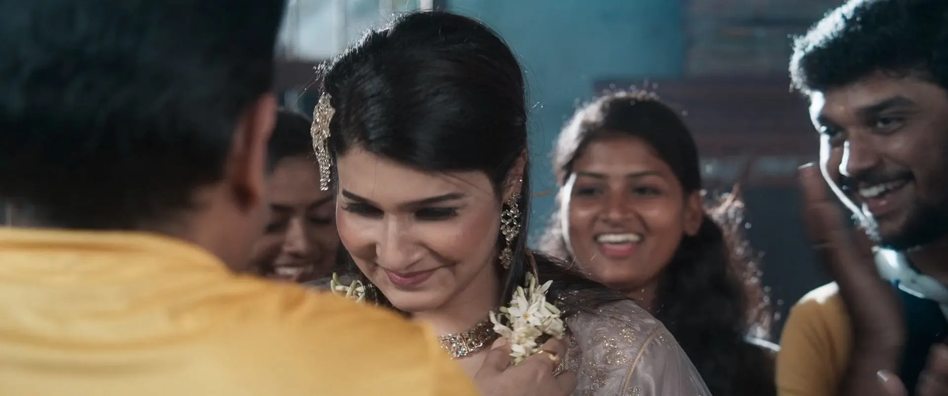 Maanaadu 2021 Hindi Dual Audio WEB-DL 720p - 480p - 1080p Screenshot