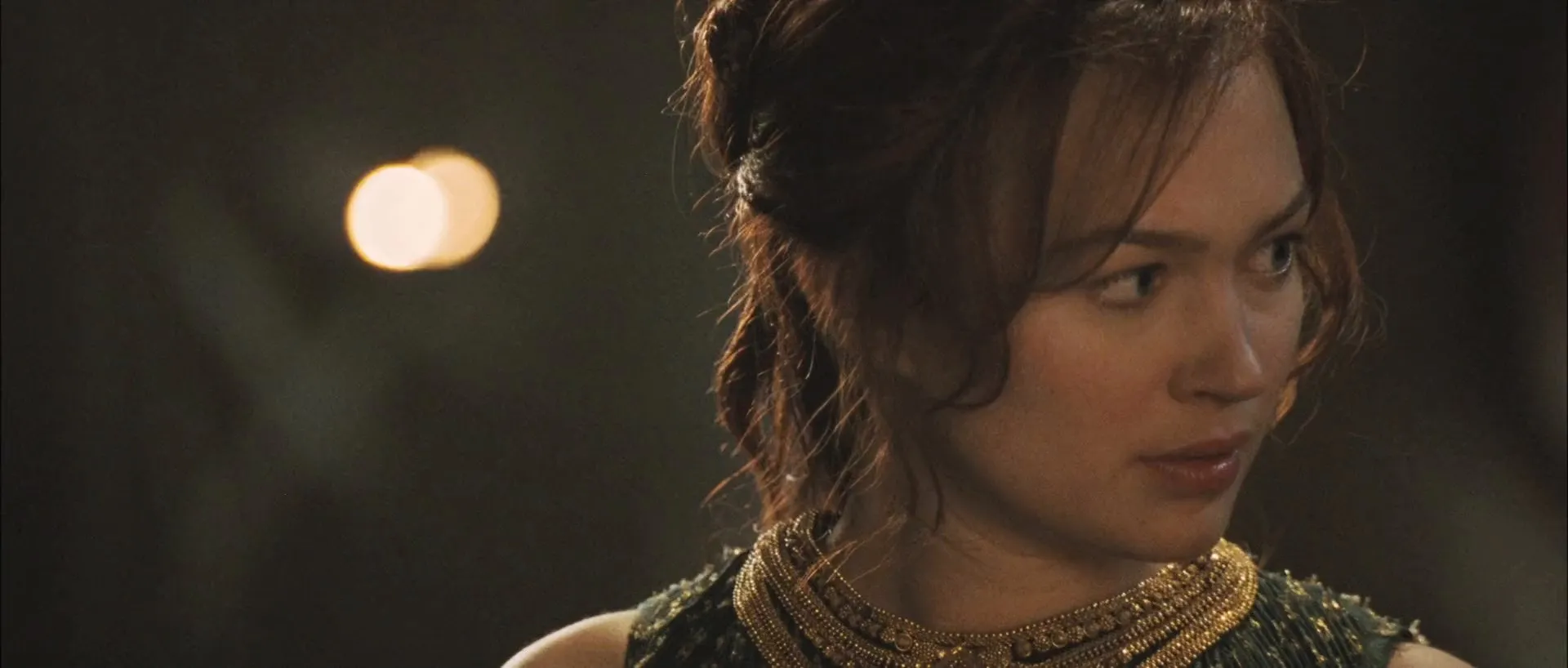 Outlander 2008 Hindi Dual Audio HDRip 720p – 480p Screenshot