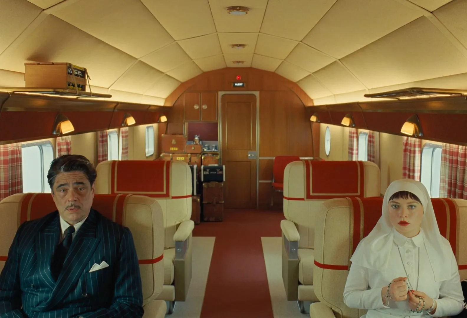 The Phoenician Scheme 2025 Hindi Dual Audio WEB-DL 720p - 480p - 1080p Screenshot