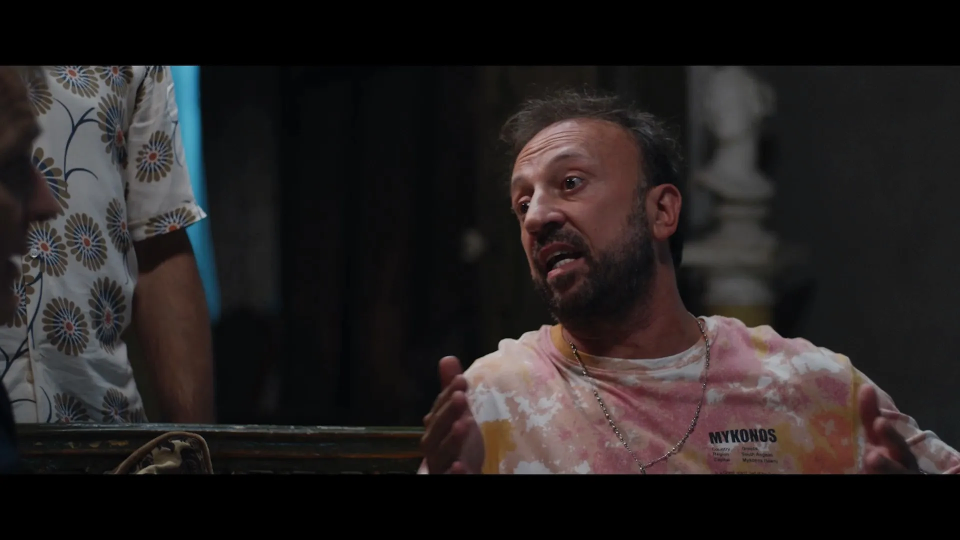 Three Man And A Ghost 2022 Hindi Dual Audio WEB-DL 1080p - 720p - 480p Screenshot