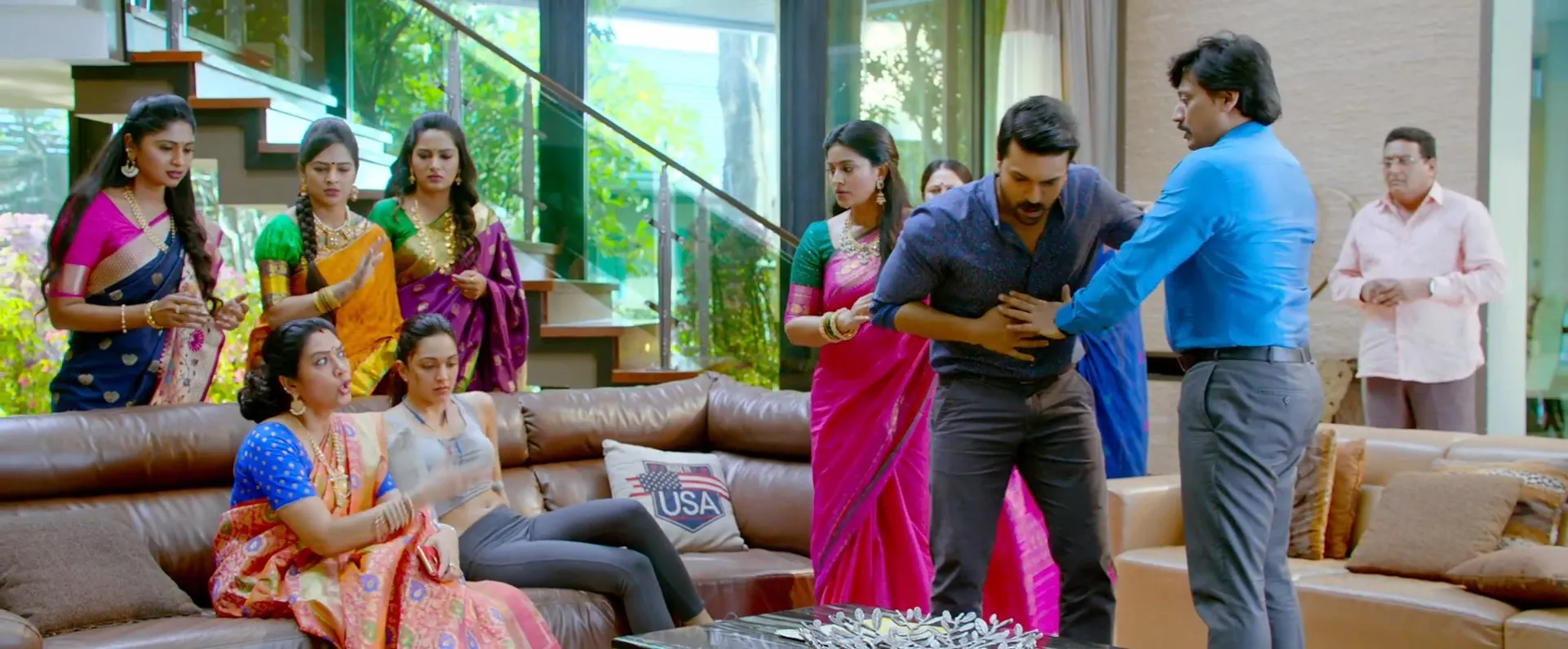 Vinaya Vidheya Rama (2019) (Hindi – Telugu) Dual Audio UnCut HDRip 720p – 480p Screenshot