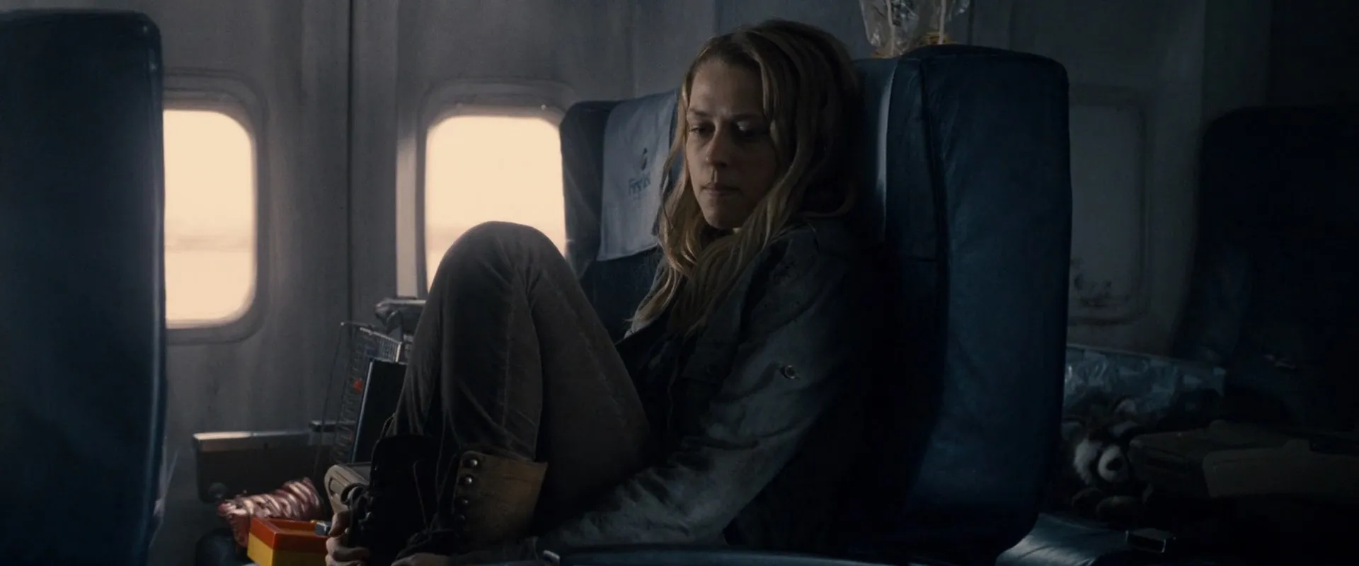 Warm Bodies 2013 Dual Audio Hindi BRRip Hevc [160MB] Screenshot