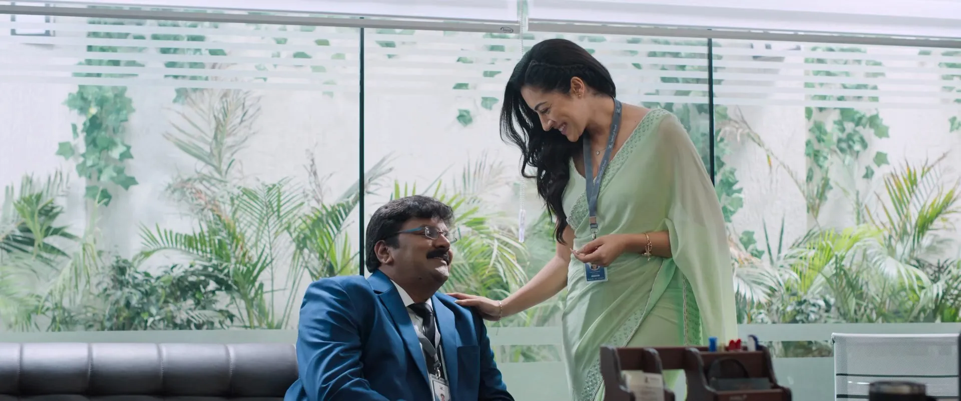 Zebra 2024 Hindi Dual Audio WEB-DL 720p - 480p - 1080p Screenshot