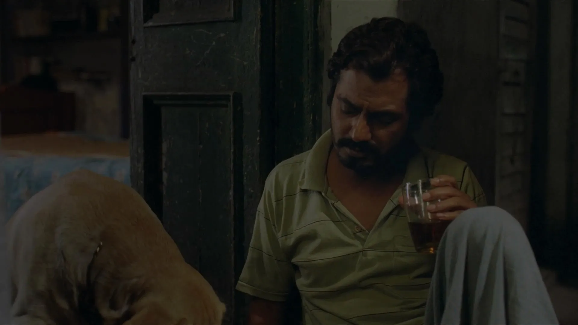 Anwar Ka Ajab Kissa 2020 Hindi Movie 720p HDRip x264 [980MB] Screenshot