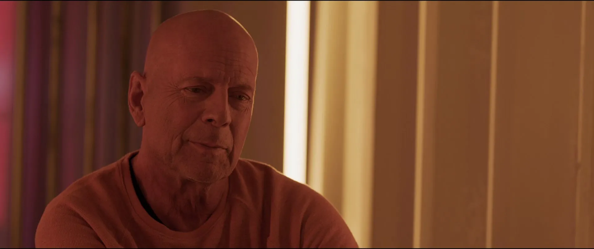 Apex 2021 Hindi Dual Audio HDRip 720p – 480p Screenshot
