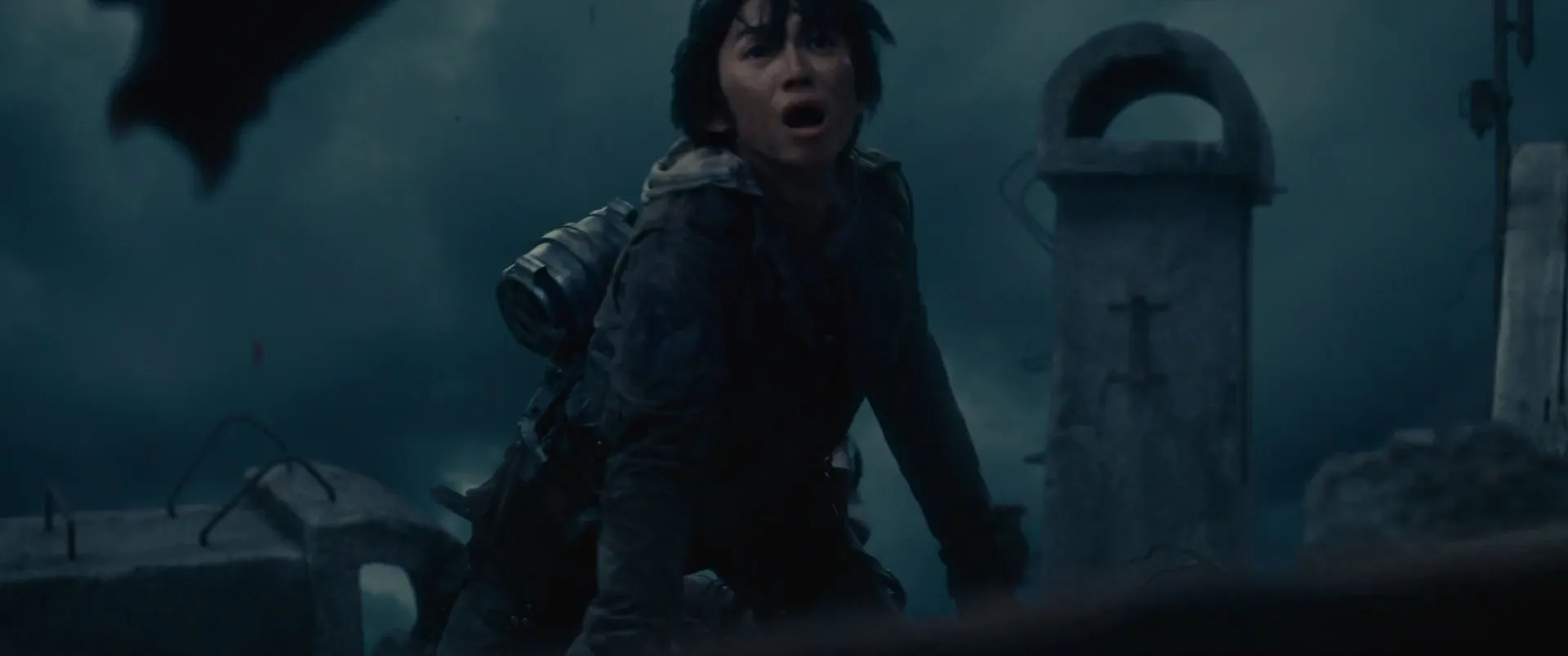Attack on Titan 2 (2015) Hindi Dual Audio 480p BluRay 300MB Screenshot