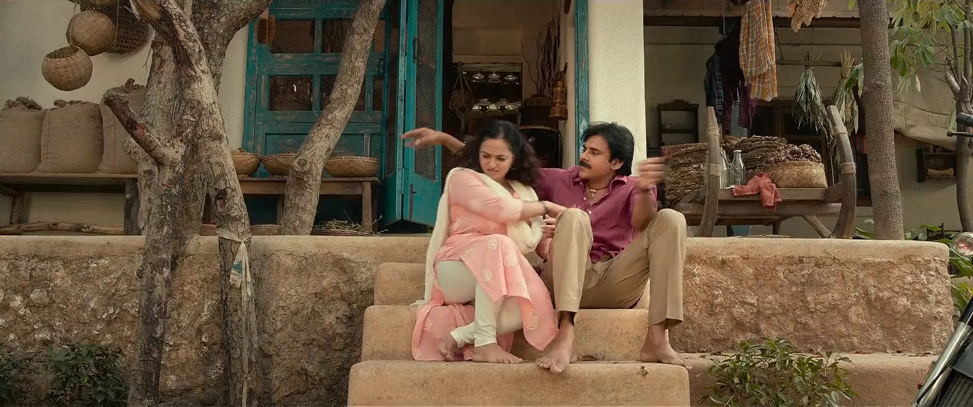 Bheemla Nayak 2022 Hindi (ORG) Movie HDRip 720p – 480p Screenshot