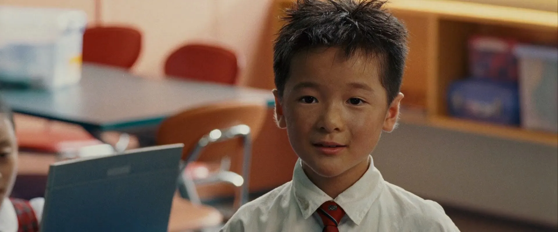 CJ7 (2008) Hindi Dual Audio 720p BluRay [940MB] Screenshot