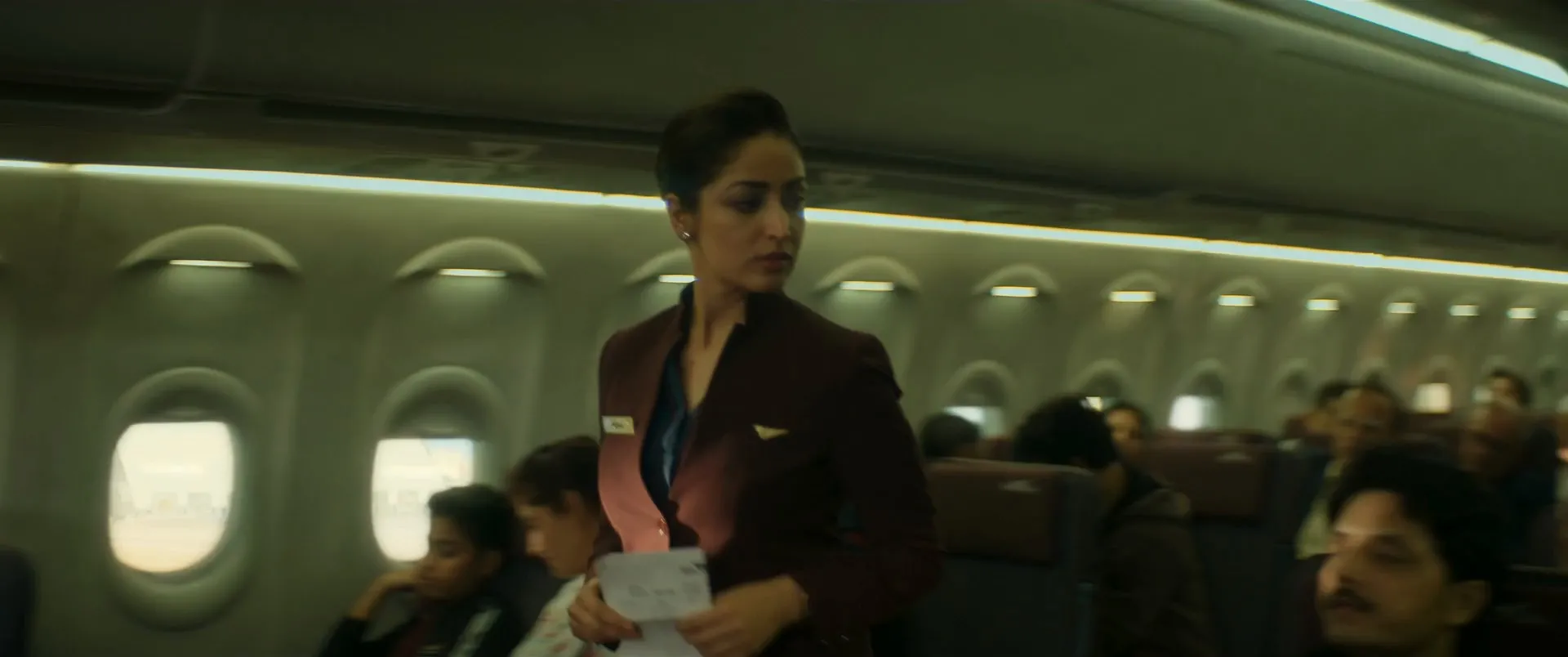 Chor Nikal Ke Bhaga 2023 Hindi HDRip 720p – 480p Screenshot