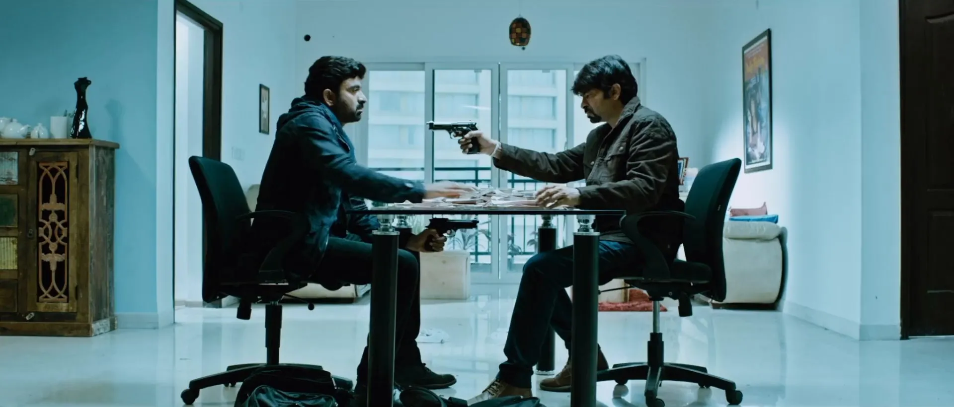 Dohchay (2015) Hindi Dual Audio 720p Uncut HDRip [1.2GB] Screenshot