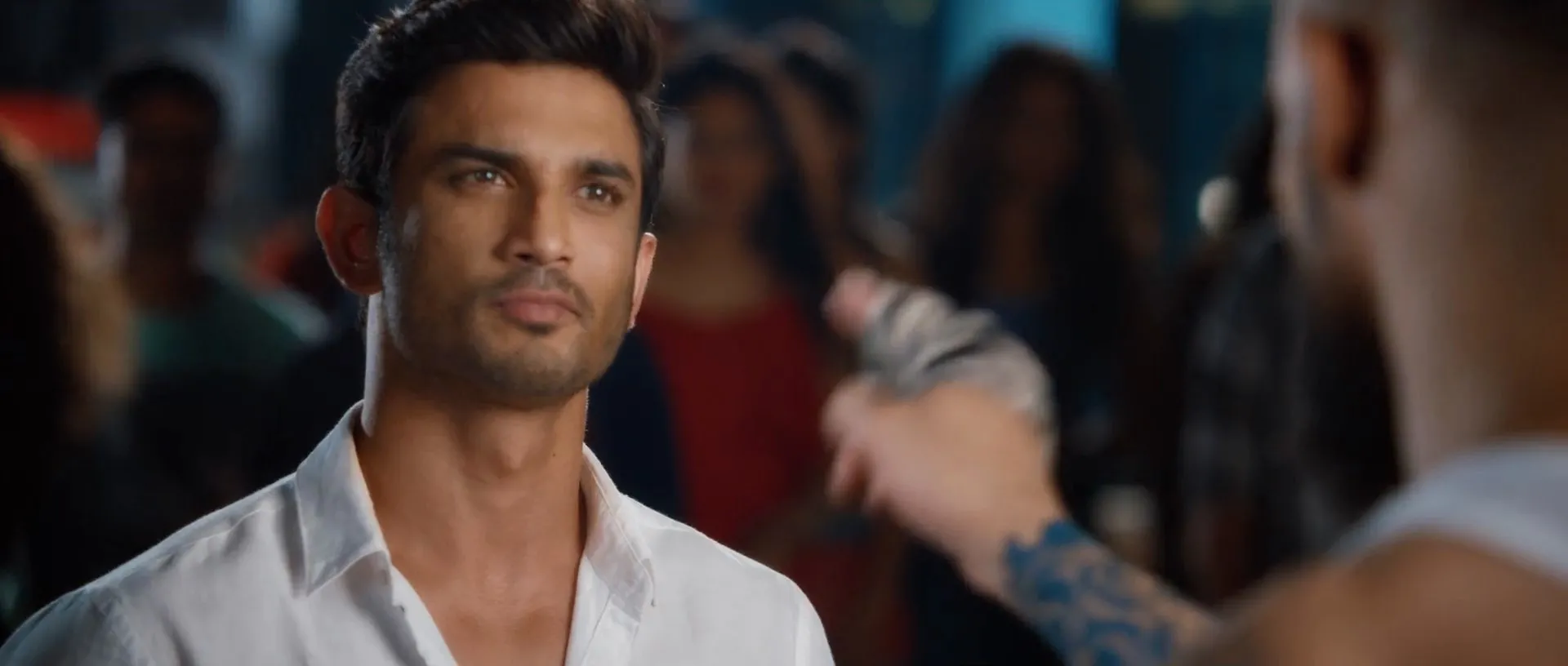 Drive (2019) Hindi Movie 720p HDRip x264 [1.2GB] Screenshot