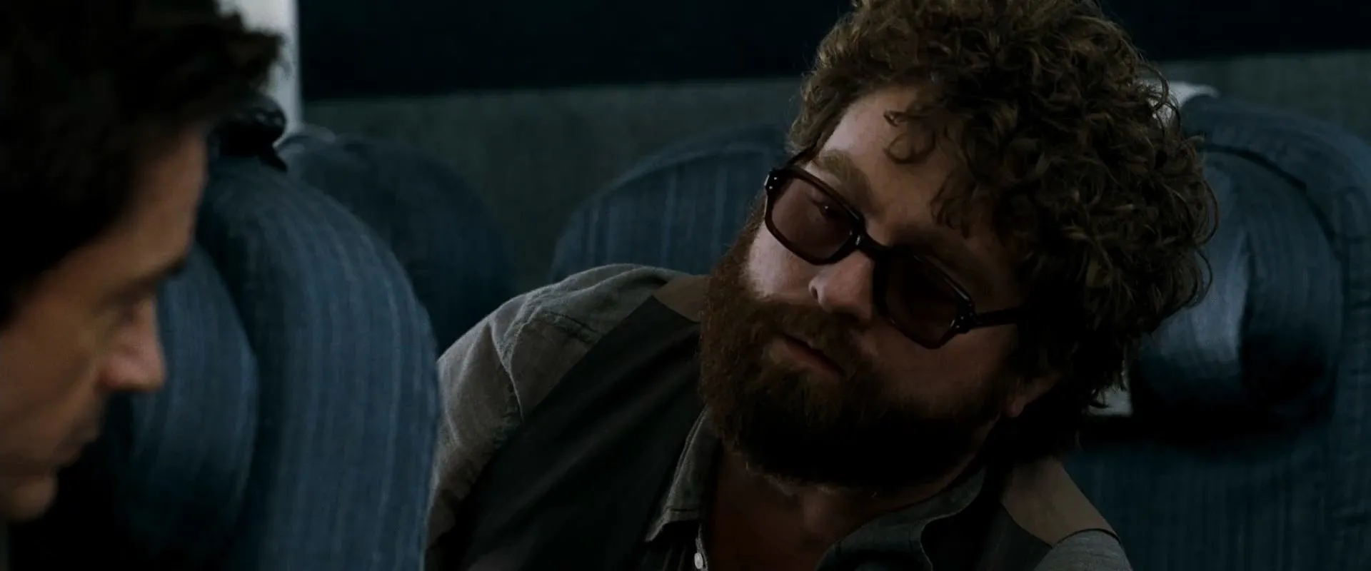 Due Date (2010) Hindi Dual Audio 720p BluRay [850MB] Screenshot