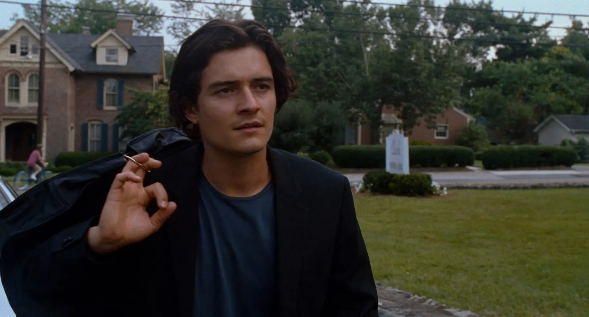 Elizabethtown 2005 Hindi Dual Audio 480p BluRay 400MB Screenshot
