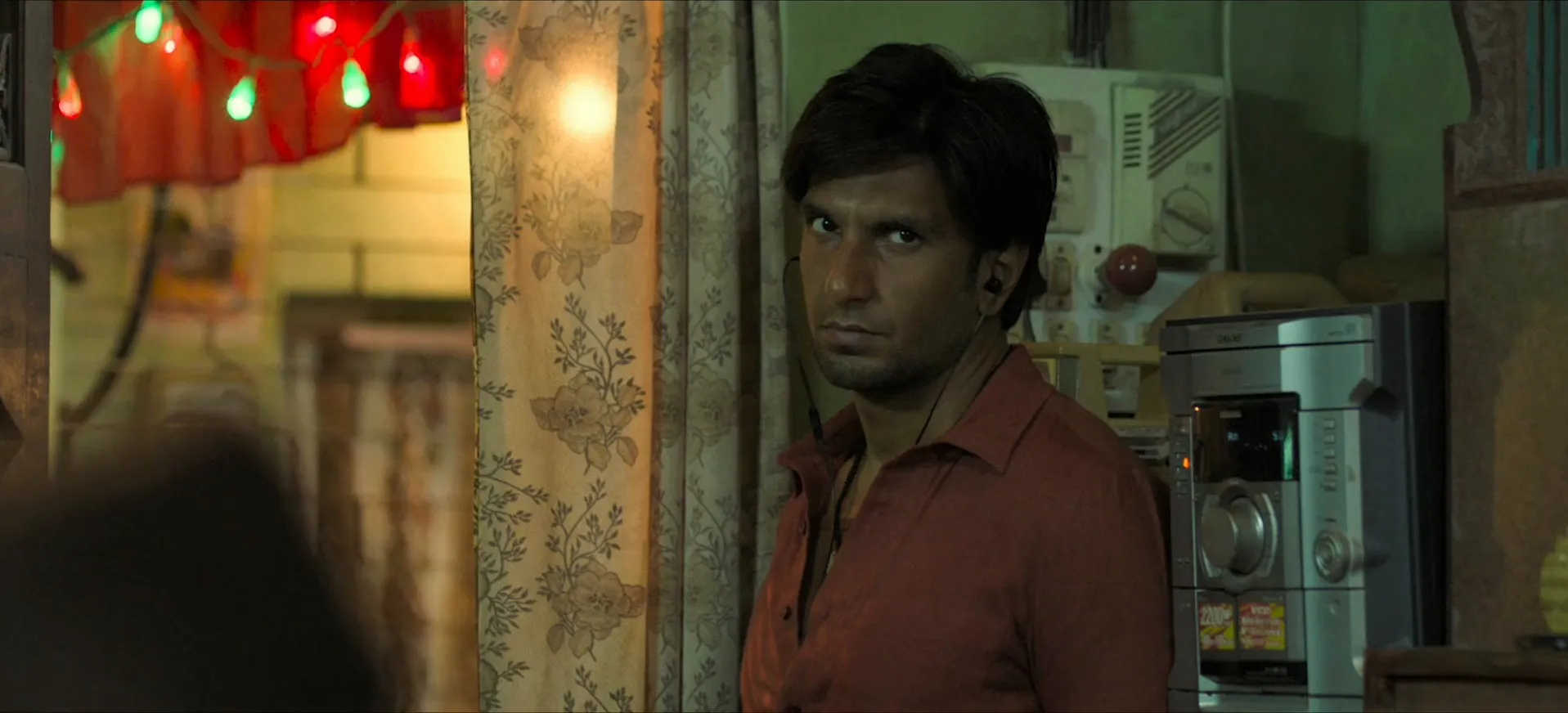 Gully Boy (2019) Hindi Movie 480p HDRip - [450MB] Screenshot