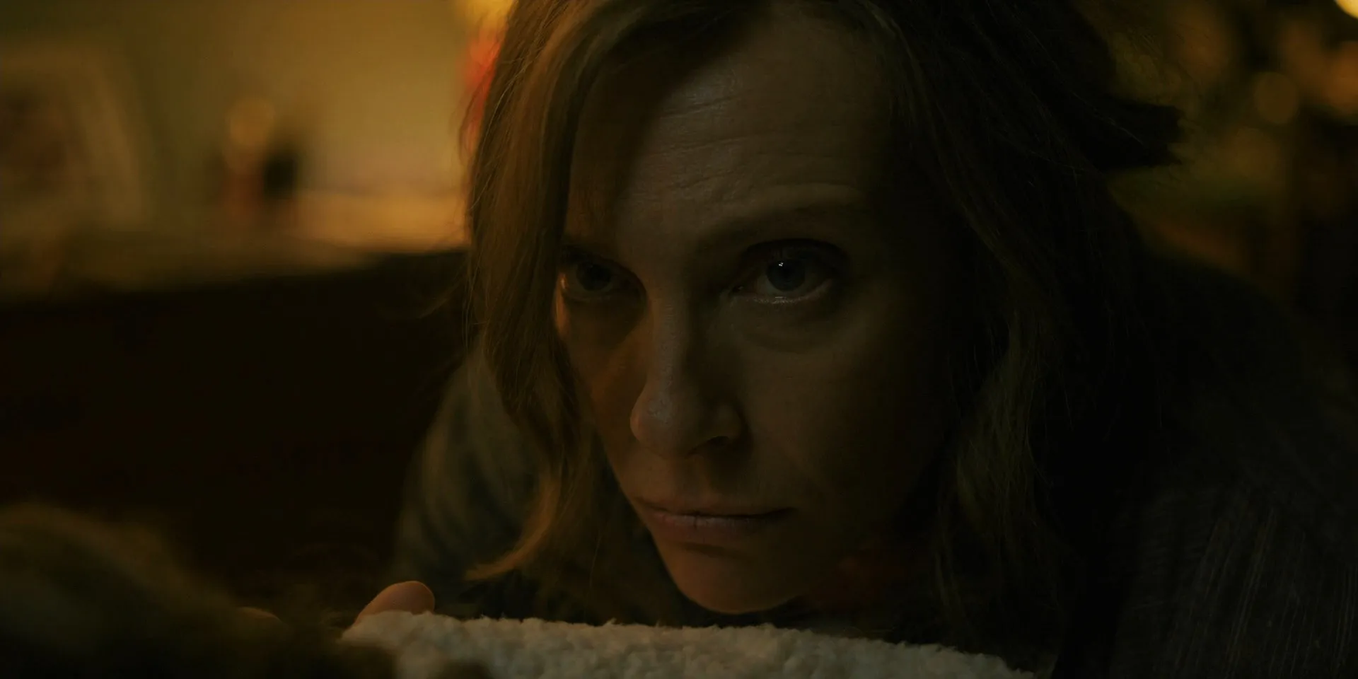 Hereditary 2018 Hindi Dual Audio HDRip 720p – 480p Screenshot