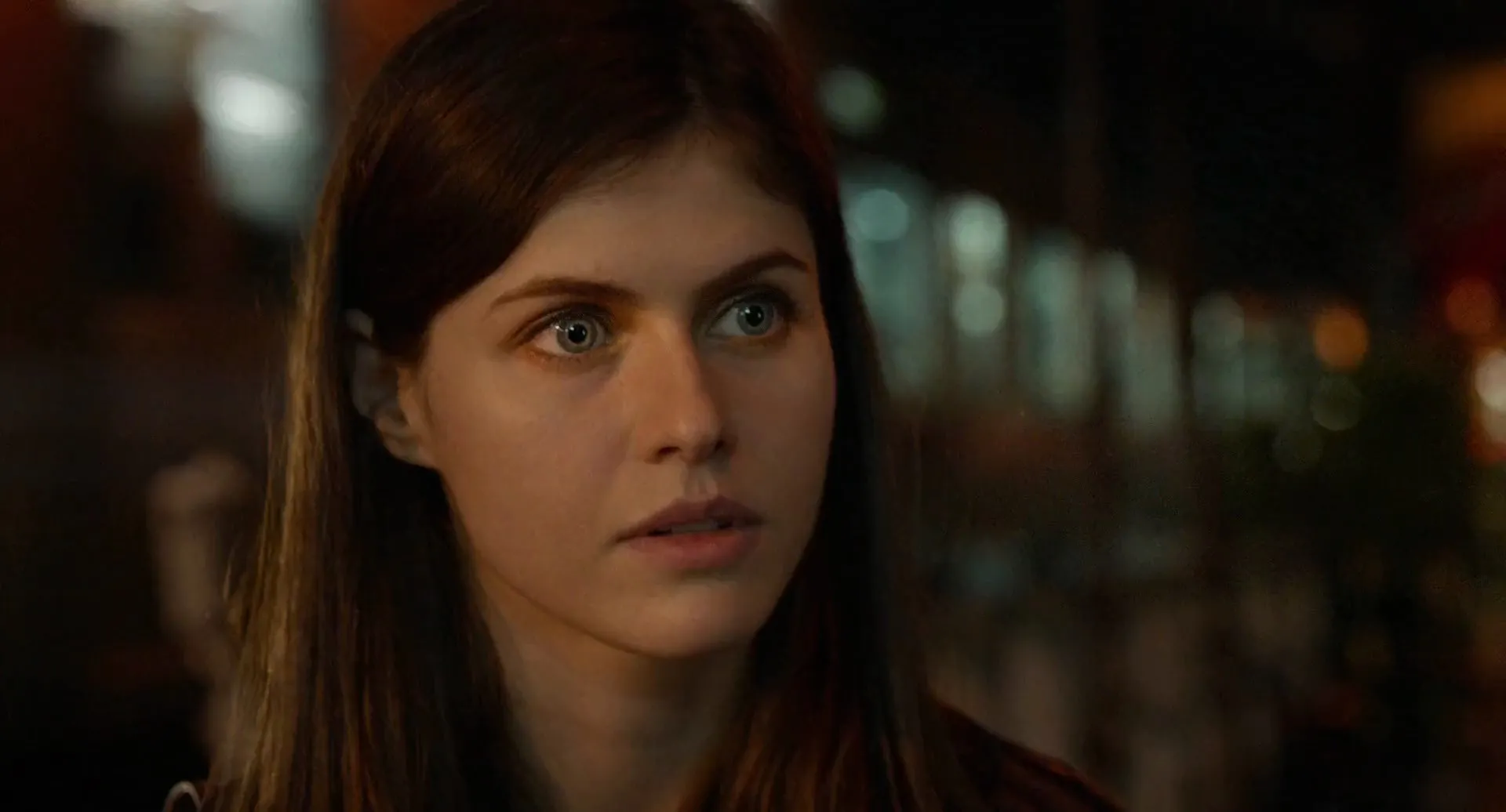 Lost Girls and Love Hotels 2020 Movie (English) HDRip 720p – 480p Screenshot