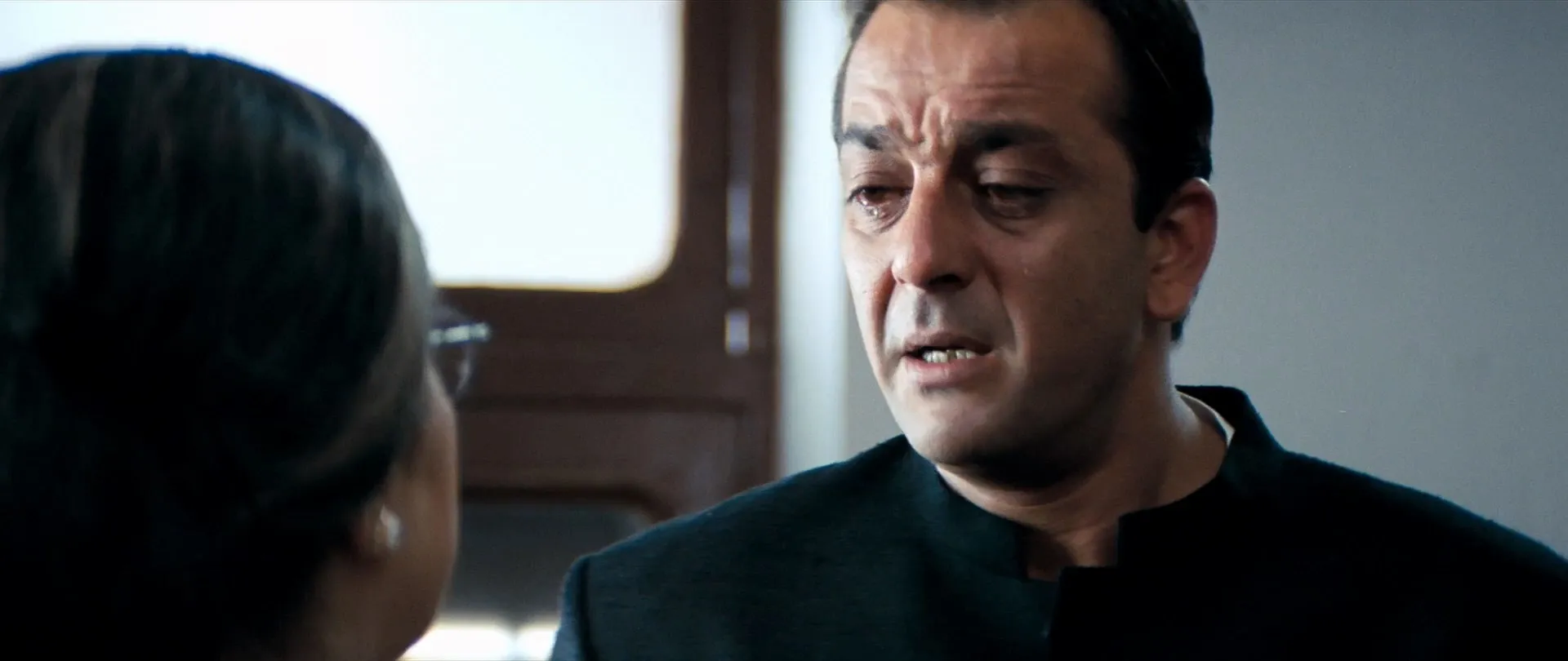 Munna Bhai M.B.B.S. 2003 Movie HDRip hevc 720p 800MB Screenshot