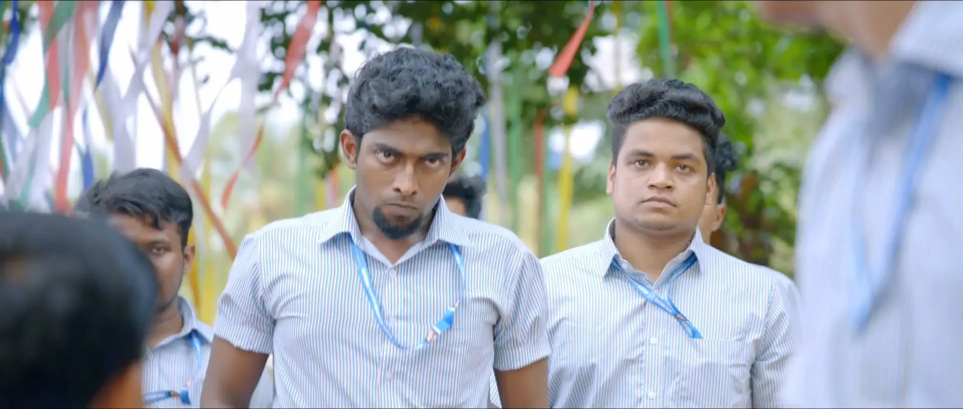 Oru Adaar Love (2019) (Hindi -Malayalam) Dual Audio 720p UnCut HDRip [1.4GB] Screenshot