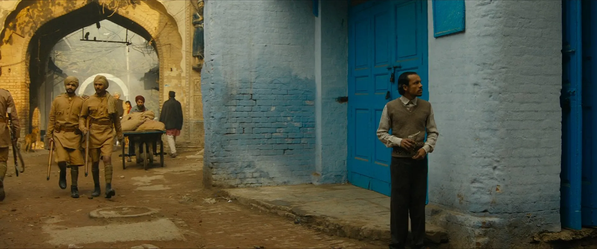 Sardar Udham (2021) Hindi Movie 720p HDRip x264 [1.4GB] Screenshot