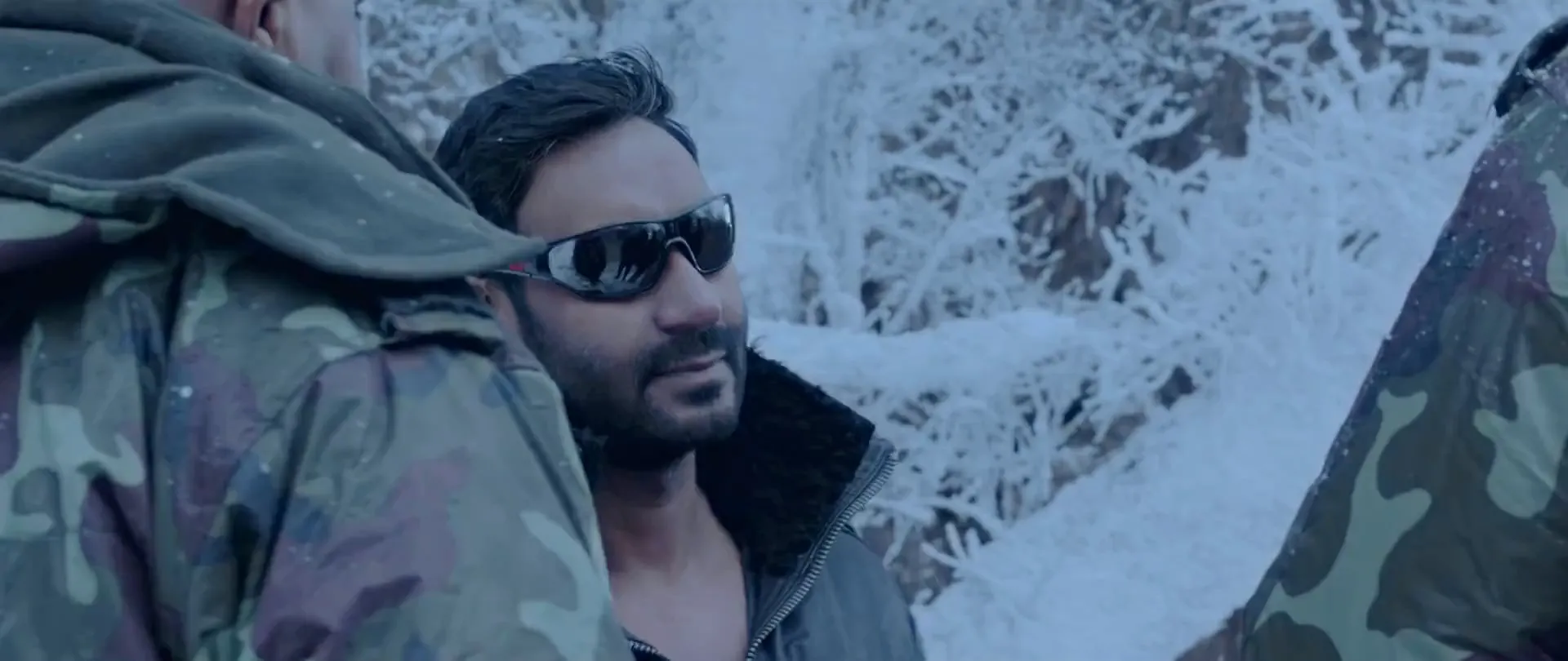 shivaay 2016 DVDScr 800mb Movie HD Screenshot
