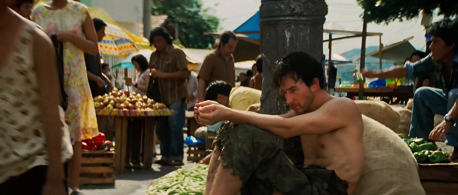 The Incredible Hulk (2008) Hindi Dual Audio 480p BluRay 370MB Screenshot