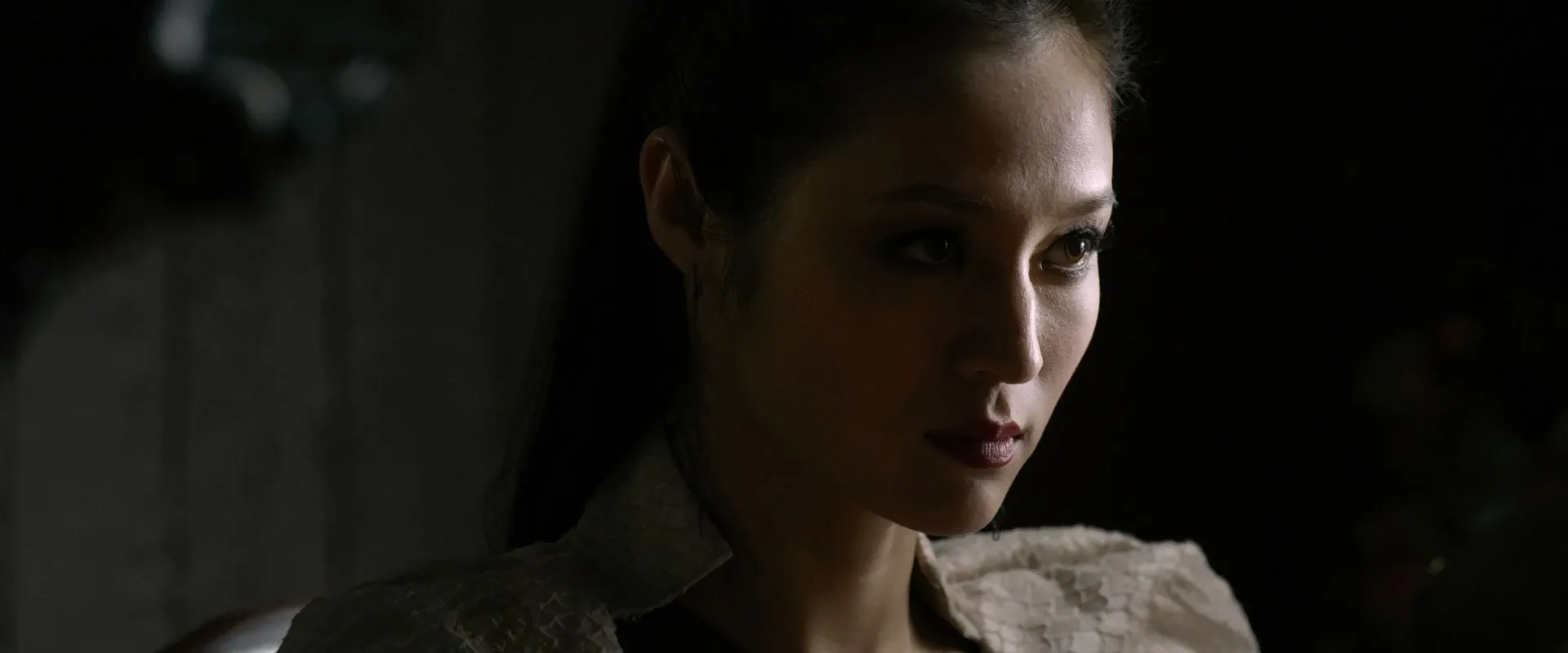 The Man with the Iron Fists (2012) Hindi Dual Audio 720p BluRay [1GB] Screenshot
