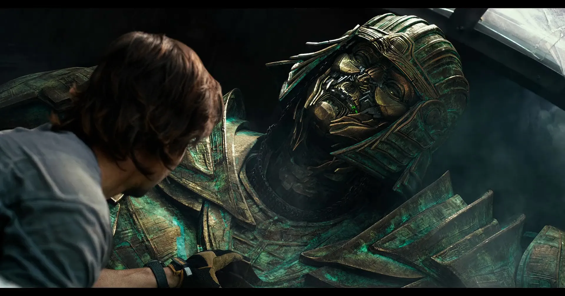 Transformers The Last Knight 2017 445MB ORG Dual Audio Hindi 480p Bluray Download Screenshot