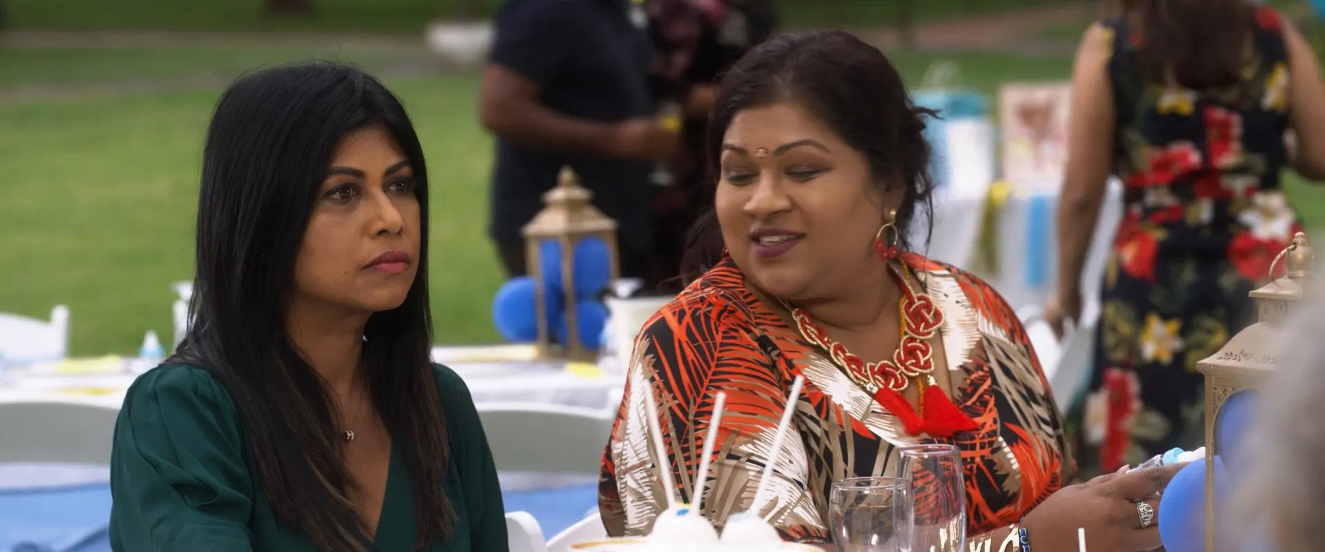 Trippin with the Kandasamys 2021 Hindi Dual Audio 720p Web-DL [850MB] Screenshot