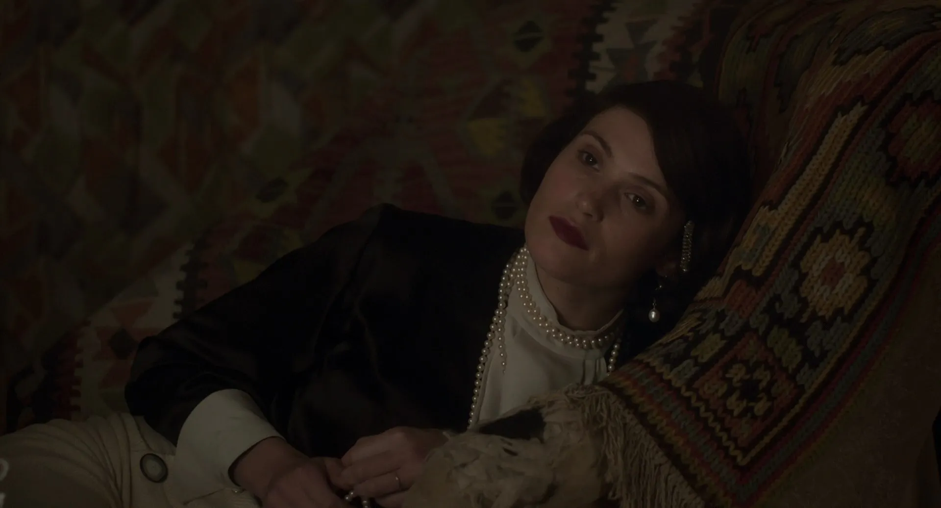 Vita & Virginia (2018) Hindi Dual Audio 480p BluRay 350MB Screenshot