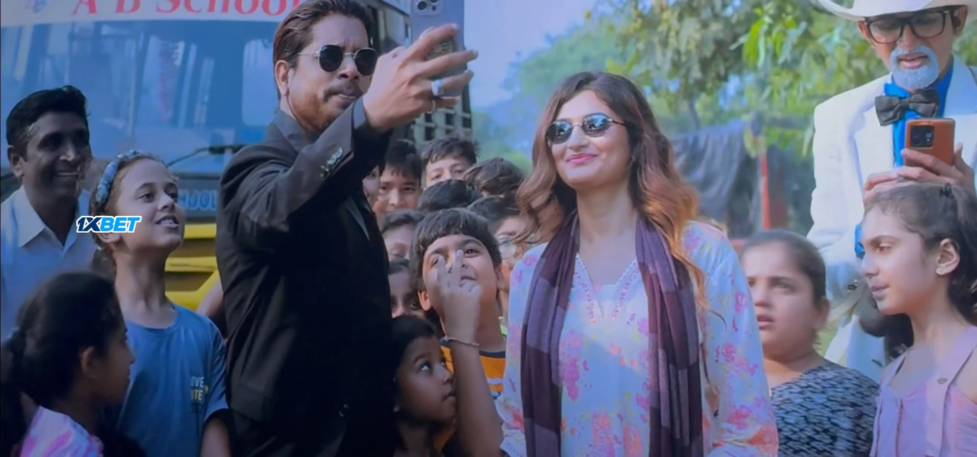 Azab Tarzan ni Gazab Kahani 2025 Gujarati Audio HDTC 720p - 480p - 1080p Screenshot