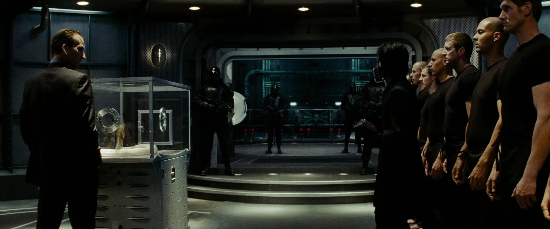 G.I. Joe The Rise of Cobra (2009) 100mb Hindi Dual Audio movie Hevc BRRip Download Screenshot