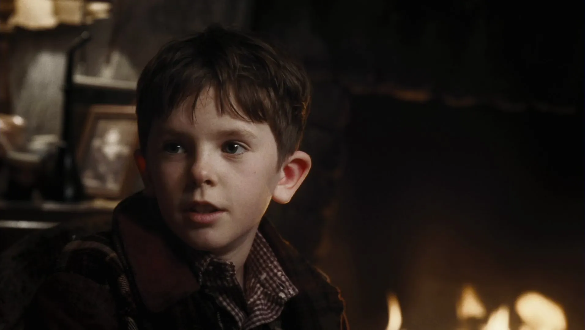 Charlie and the Chocolate Factory (2005) Hindi Dual Audio 720p BluRay [880MB] Screenshot